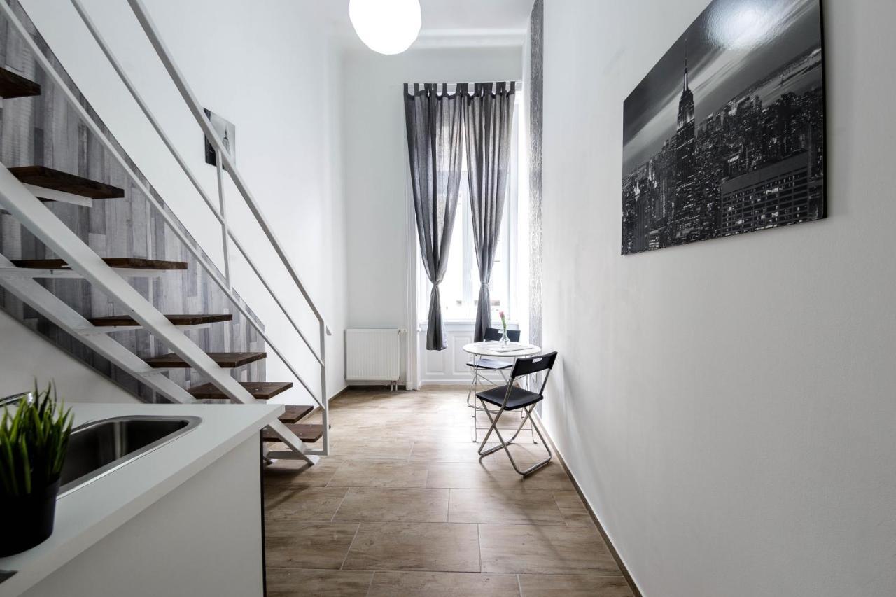 Rio'S Stylish Central Flats Budapest Eksteriør billede